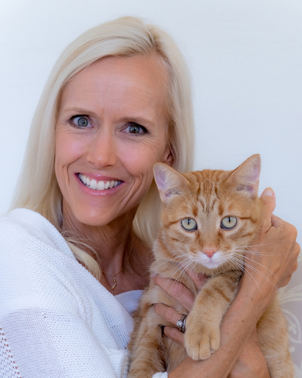 kathleen-with-noah Karma Cats Kathleen & Noah